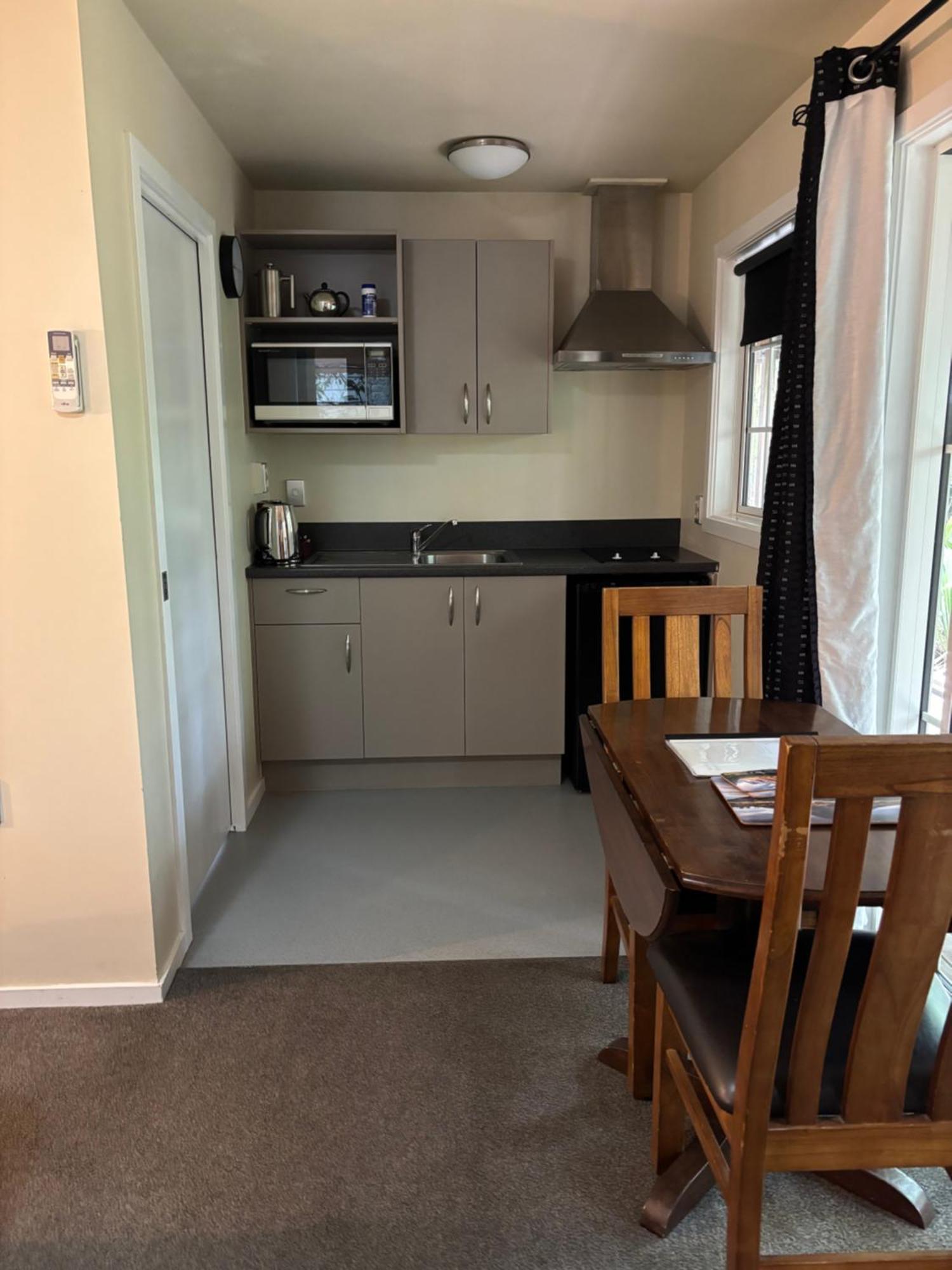 كريستتشيرش Cranford Cottages And Motel المظهر الخارجي الصورة